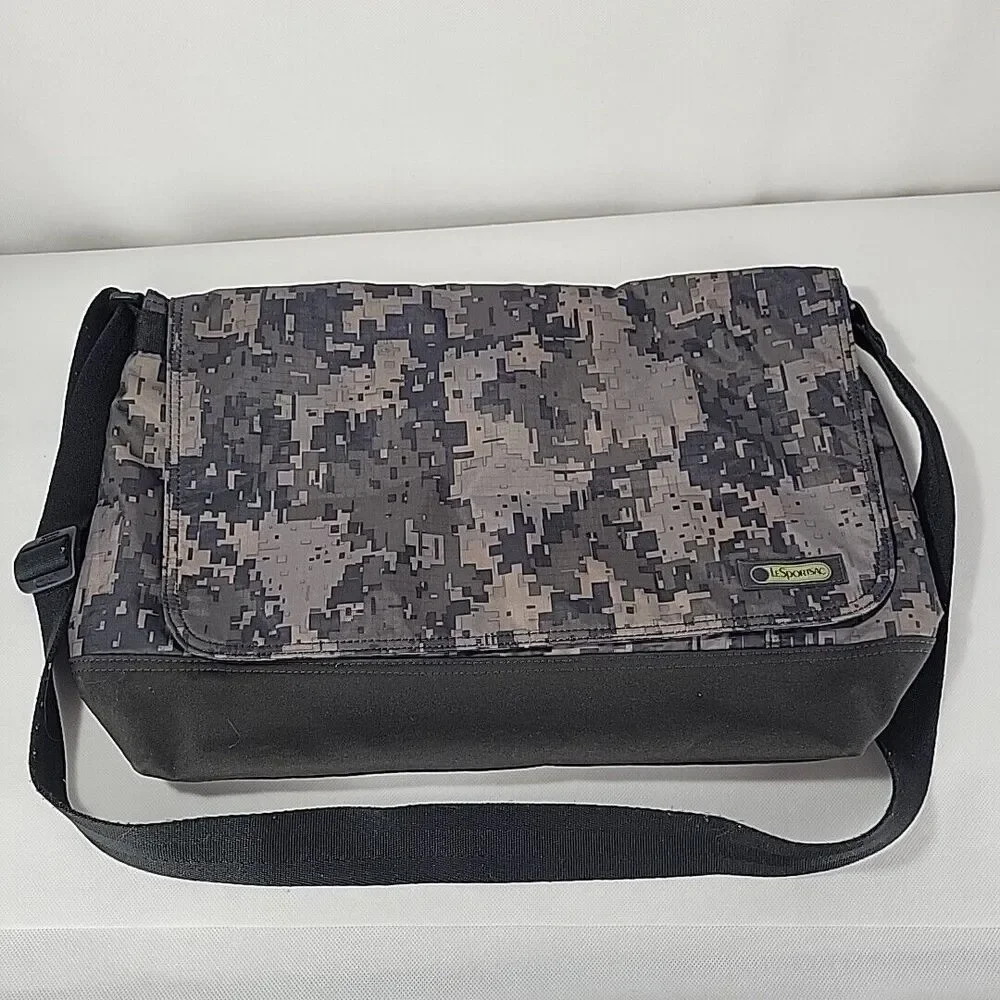 LeSportSac Camouflage Messenger Crossbody Bag DigiCamo 13x9.5 Inches